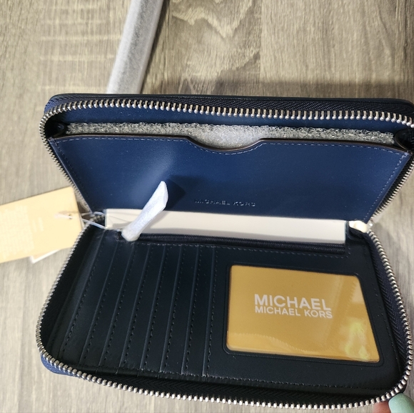 Michael Kors Jet Set Large Travel Smartphone Wallet Wristlet - Denim - Picture 7 of 8